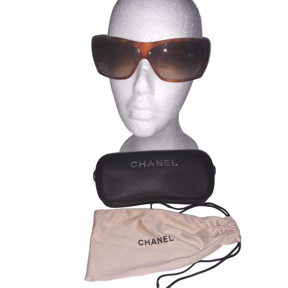 Auth Chanel CC Logo Tortoise Shell Sunglasses, Case & Bag